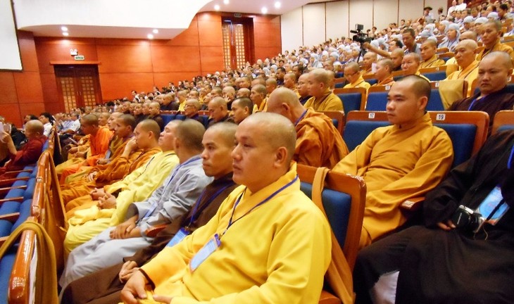 មហាសន្និបាតតំណាងព្រះសង្ឃពុទ្ធសាសនាអាណត្តិទី៤ទីក្រុងDa nang - ảnh 2